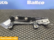 Кронштейн фары левый