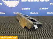 Кронштейн переднего брызговика левый